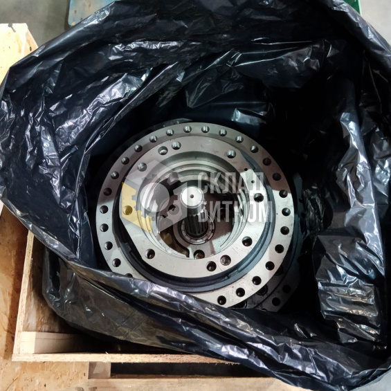 39Q6-42100 Редуктор хода Hyundai R220LC-9S , R210LC-9